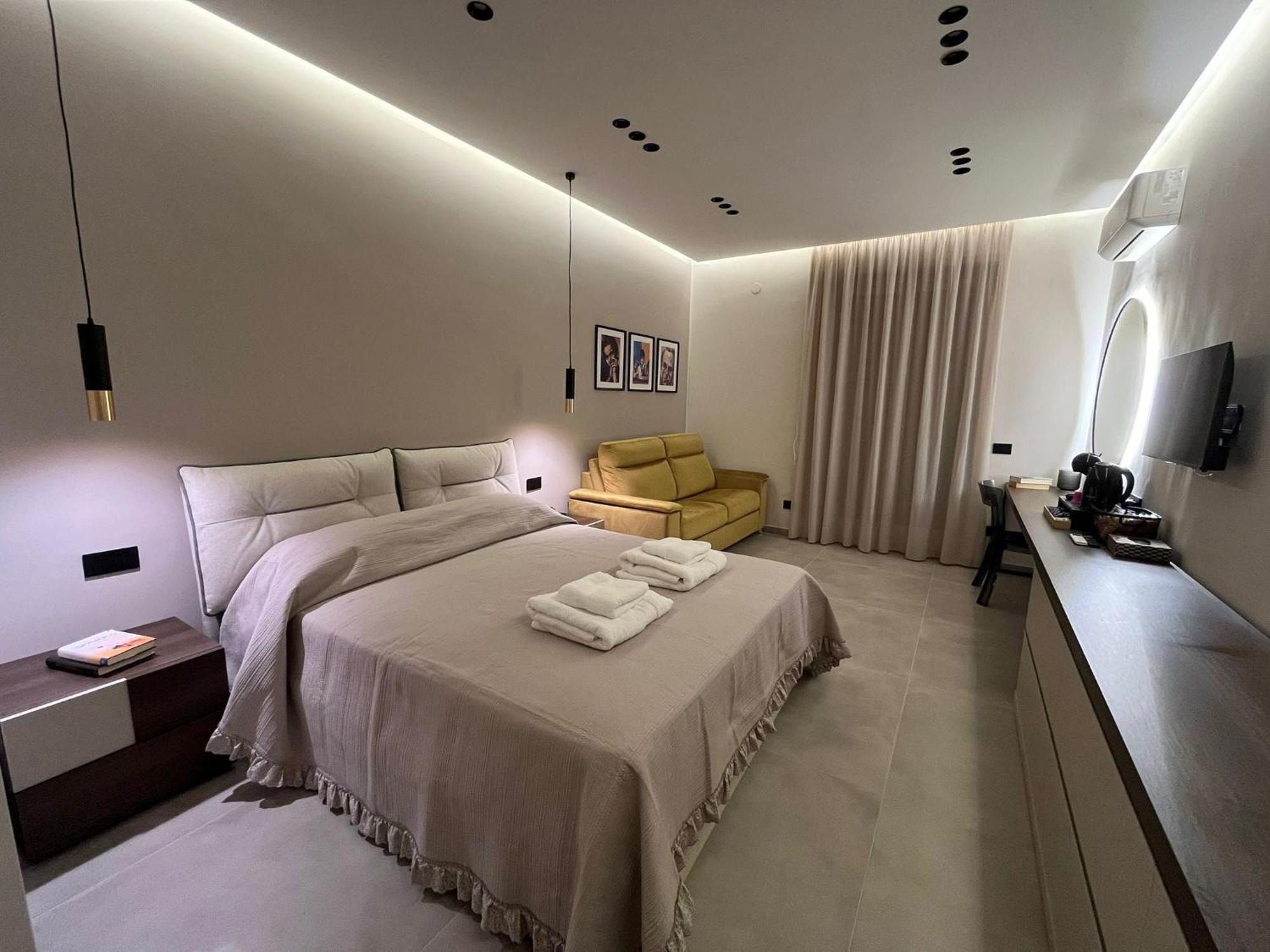 Stay In เนเปิลส์ ภายนอก รูปภาพ